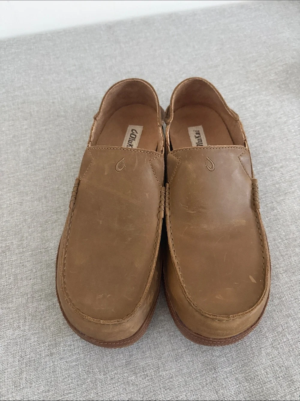 OluKai Men's Moloa Tan Leather Slip-On Loafers